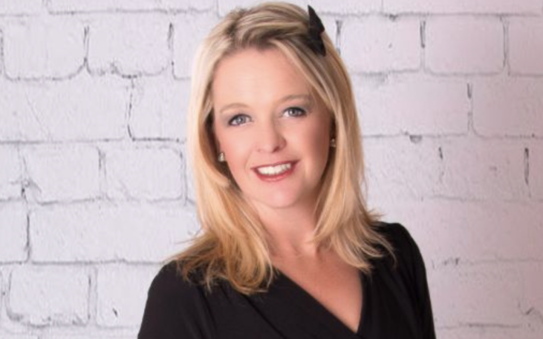 335 – Your Perfect Pitch with Sarah Bauling