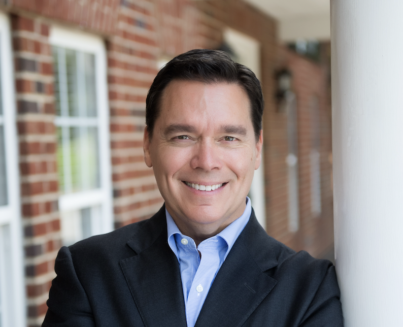 423 – What Most Podiatrists Get Wrong About Recruitment with Jay Henderson